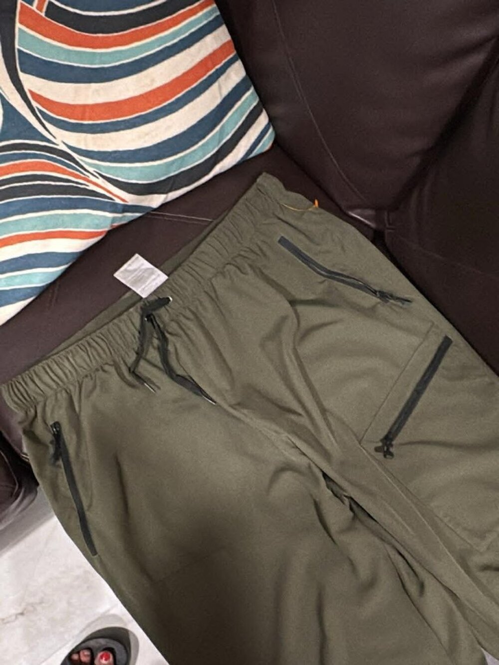 Olive green Parachute pants - Picture 3 of 3